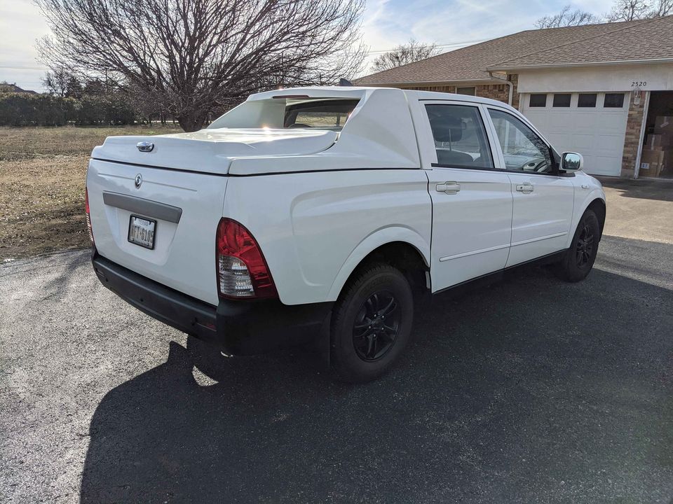 LS3-swapped Ssangyong Actyon Sports pickup truck, <i>Facebook | Doug Harper</i>