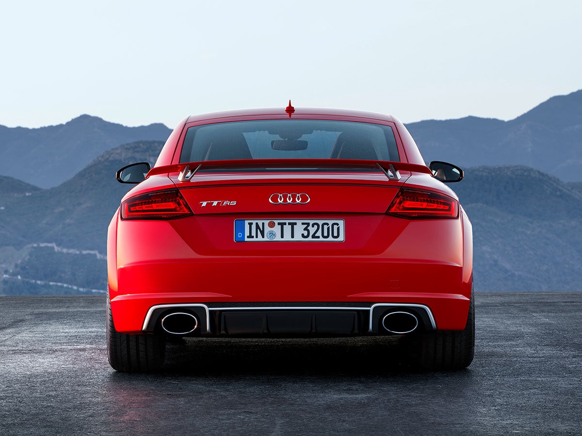 0425160-audi-tt-rs-art-3.jpg