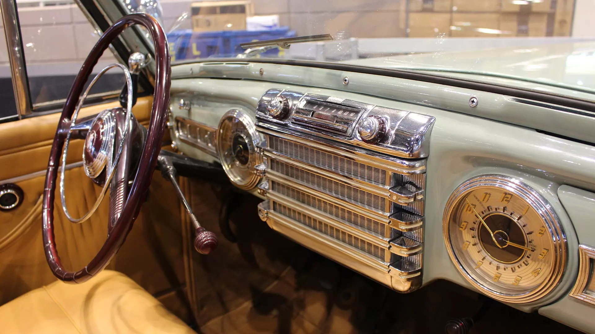 Cars Used To Have Real Clocks, Not Just Watches, on the Dash