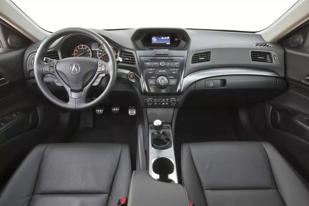 The Acura ILX Is an Overlooked Enthusiast Gem