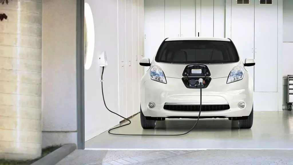 CHAdeMO Is Going the Way of Betamax and It Could Be Bad News for Older EVs
