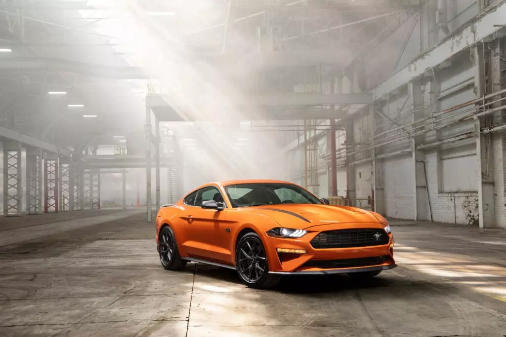 Ford Mustang S550: The Car Autance (2015-Present)