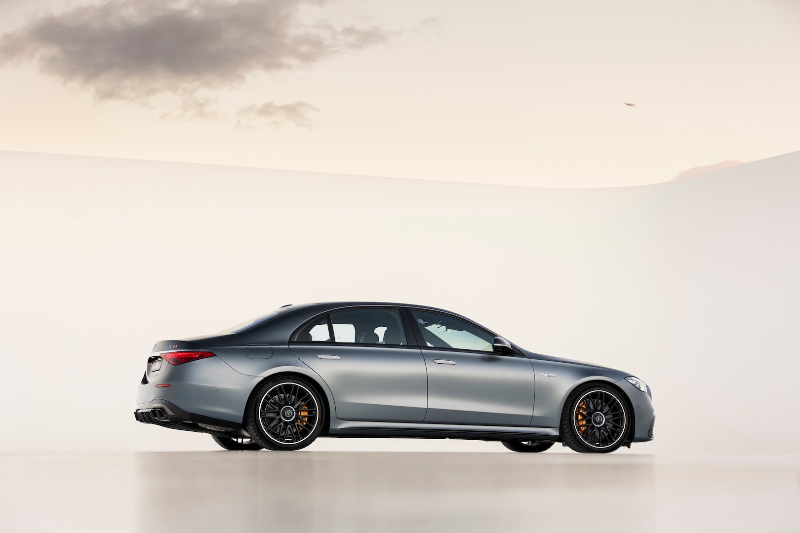 2024 MercedesAMG S63 E Performance A 180MPH Hybrid Limo With 1,055