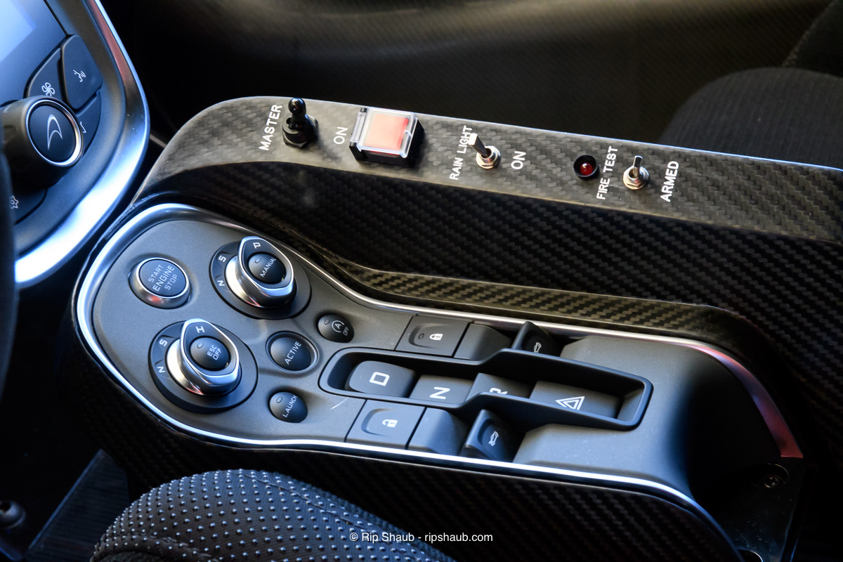The standard 570S control panel gets a carbon fiber addition to house the GT4-specific switches. More of the unusual marriage of luxury and seriousness., <i>© Richard Shaub. All Rights reserved</i>