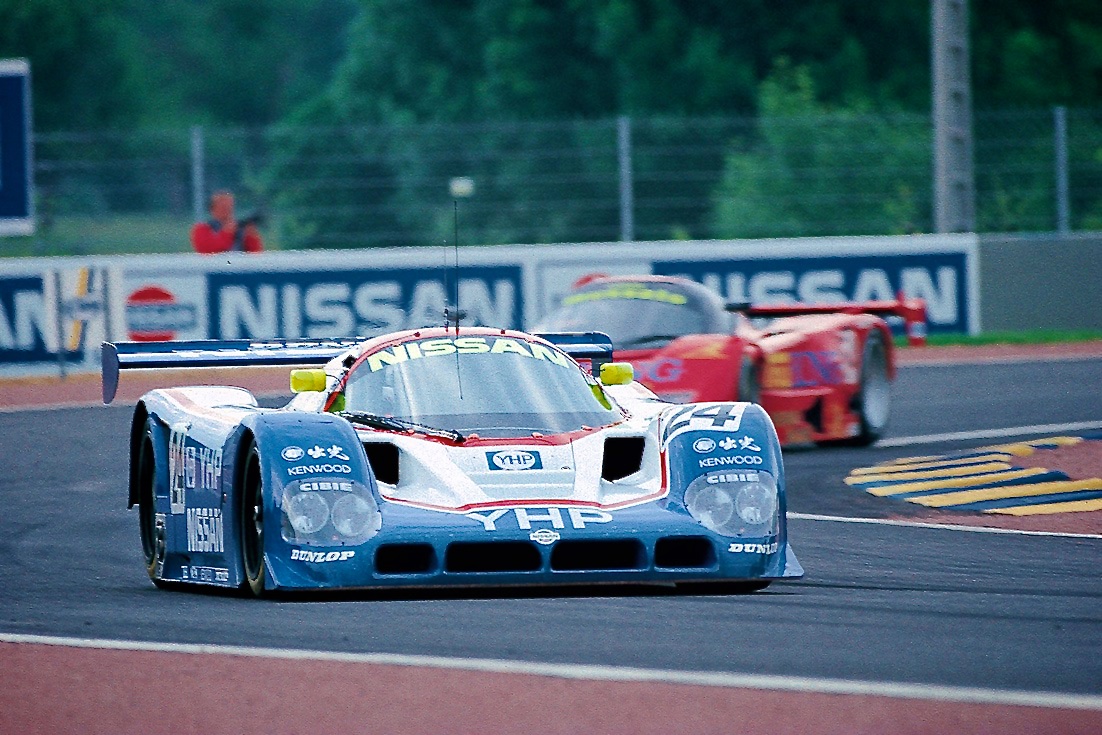 <p class="caption-title">Nissan R90CK</p>, <i>Nissan</i>