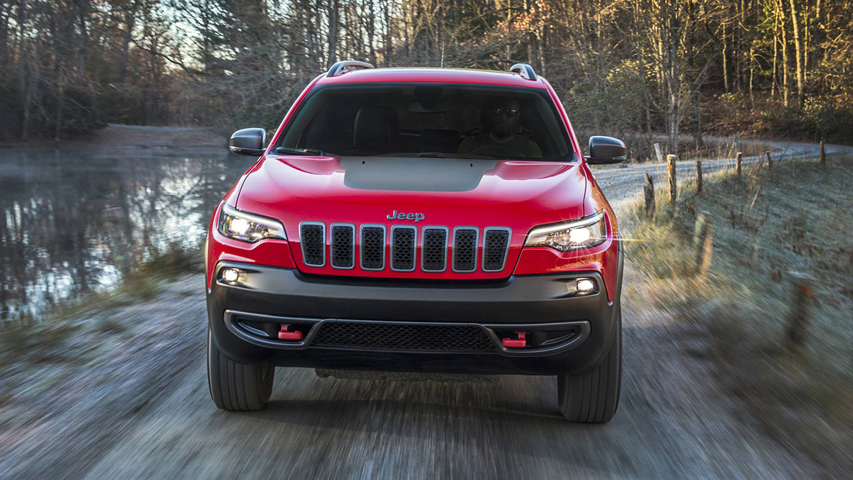 message-editor%2F1516092500104-2019-jeep-cherokee-trailhawk4.jpg