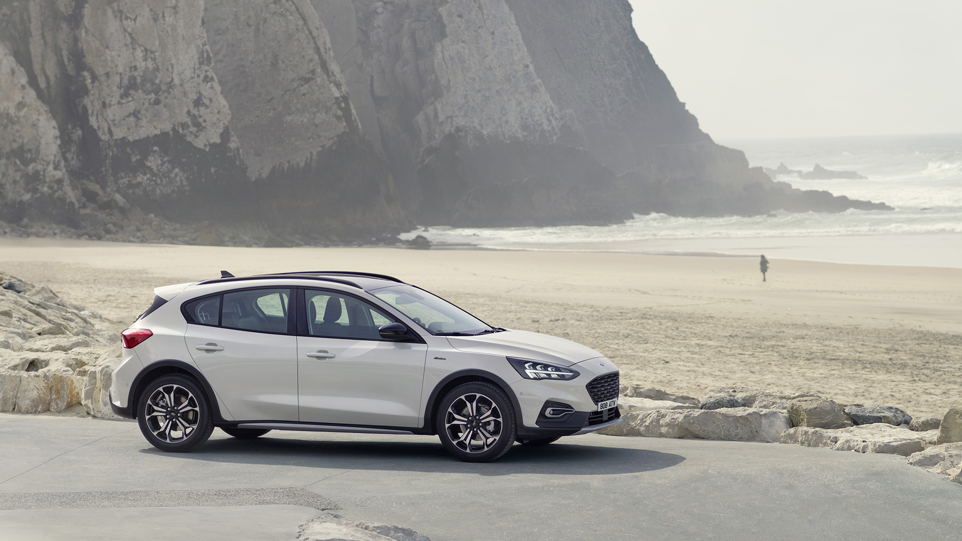 You too can visit the beach with the Ford Focus Active., <i>Ford</i>