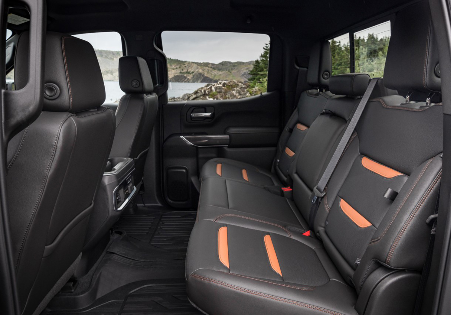 2019 GMC Sierra AT4 back seats