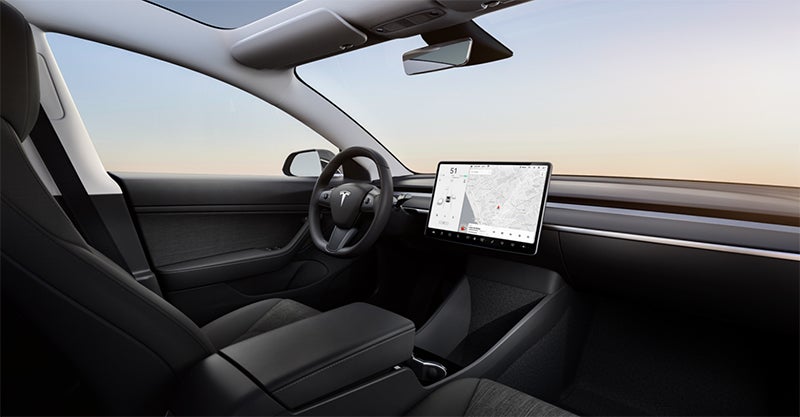 message-editor%2F1551393232611-model3standardinterior.jpg