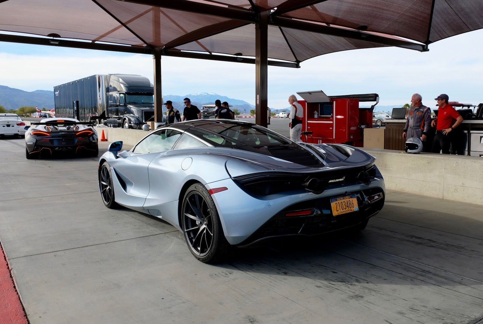 mclaren 720s review test drive lawrence ulrich