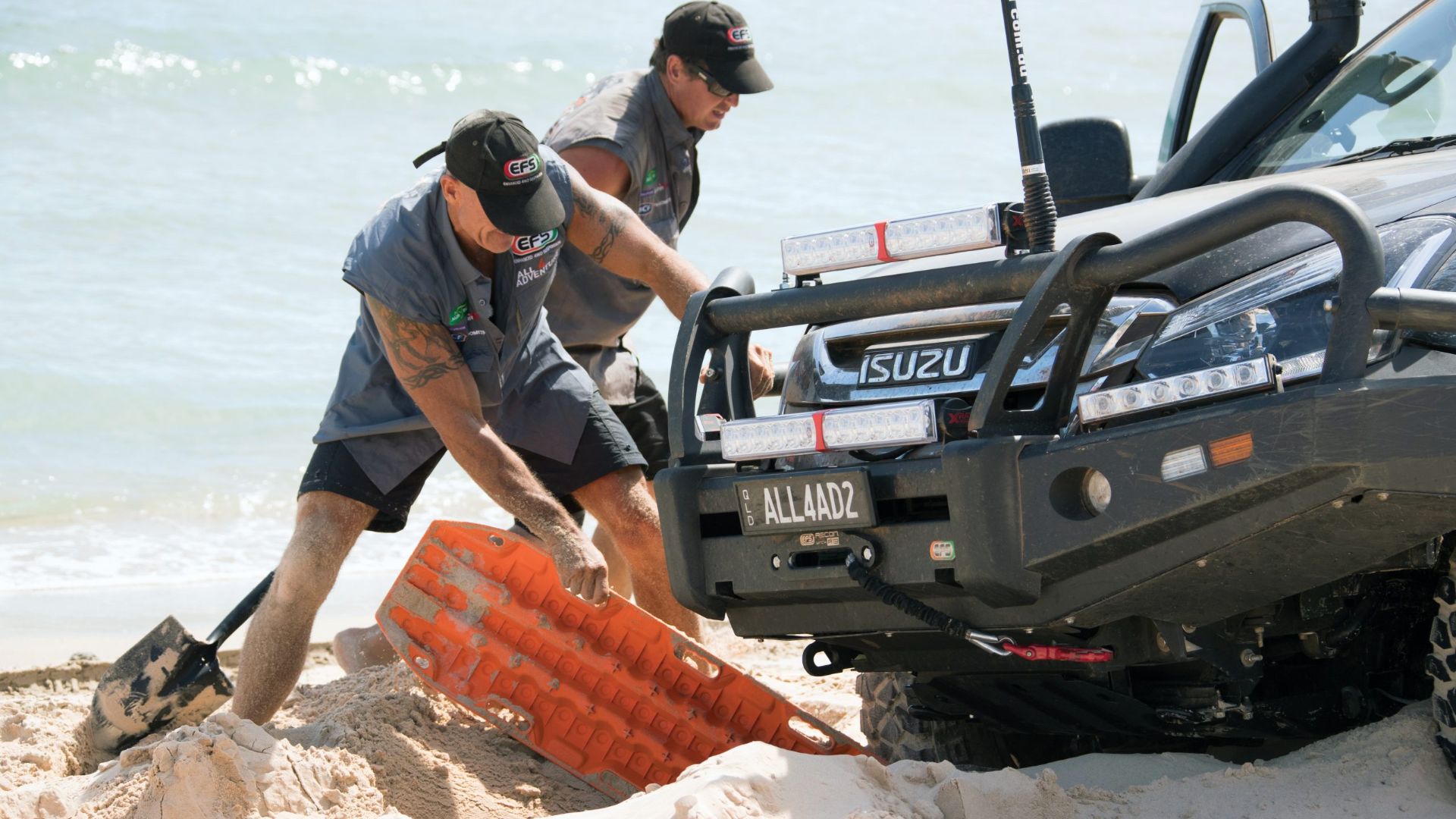 MaxTrax being used to extricate an Isuzu. 