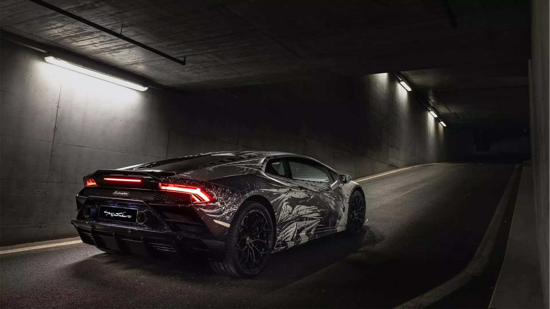This Angsty Lamborghini Would Make a Good Backup Batmobile | Autance