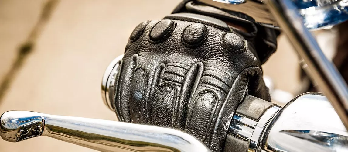 The Best ATV Gloves (Review) in 2022