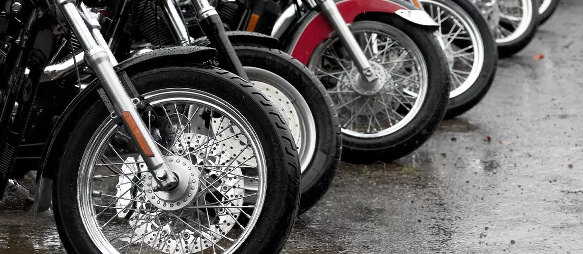 The Best Rain Tires for Motorcycles (Review) in 2023 | Autance