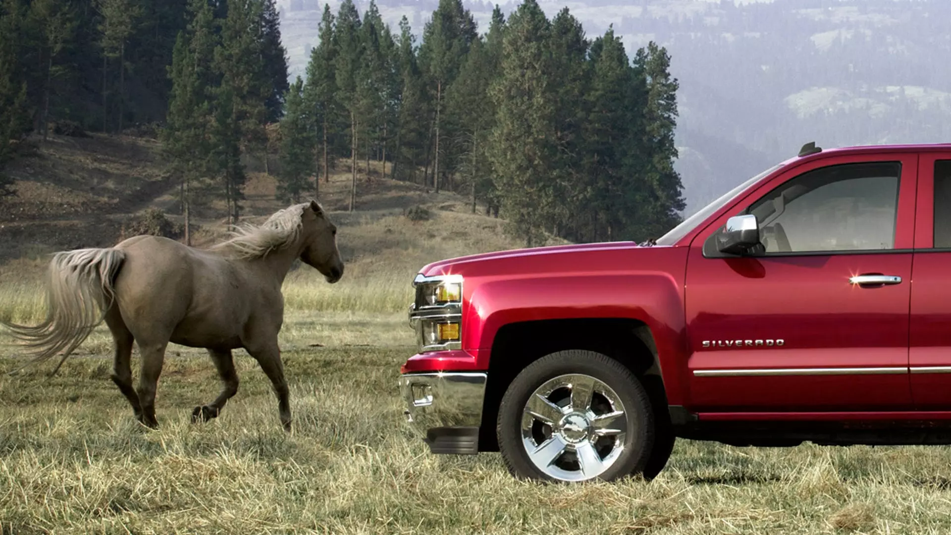 Why the 2014 Chevy Silverado Looks So Much Better Than Every Other Modern Truck