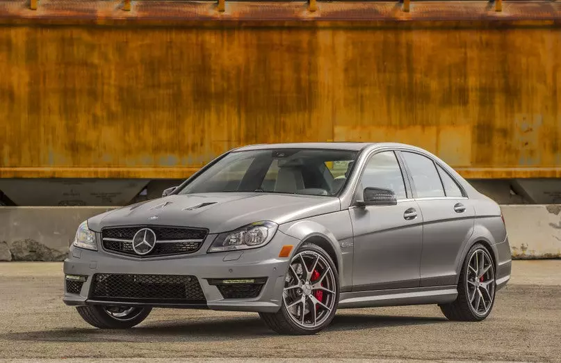 w204 mercedes c63 amg