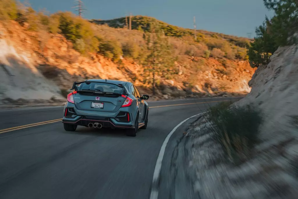 The Honda Civic Type R Looks Best in Motion