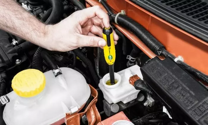 Air in Brake Line – Common Signs & Useful Solutions | Autance - Automotive