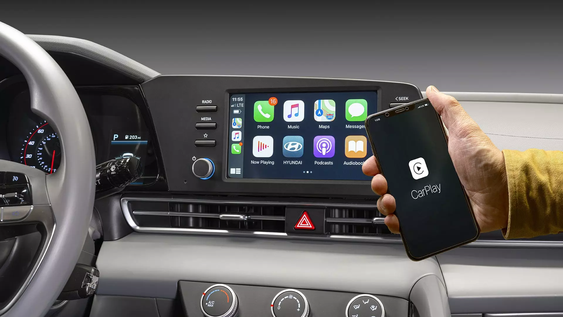 How To Use Wired and Wireless Apple CarPlay | Autance