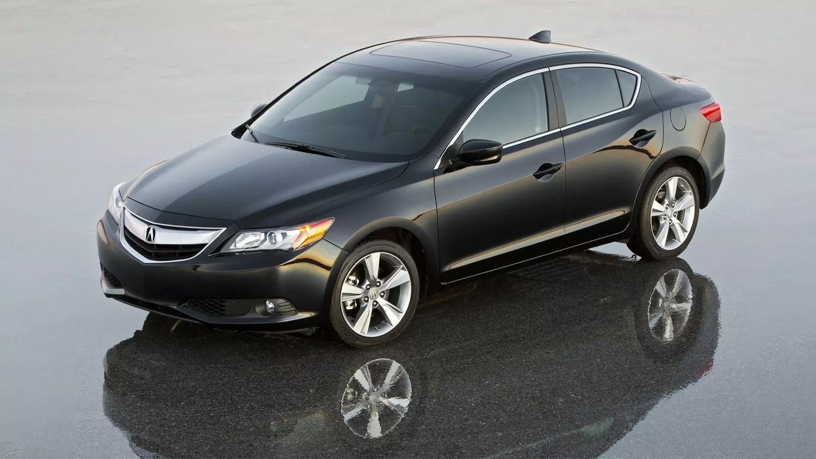 The Acura ILX Is an Overlooked Enthusiast Gem | Autance
