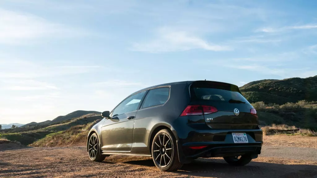 VW GTI Mk6 vs Mk7: A Detailed Driving Comparison for Modders and Enthusiasts