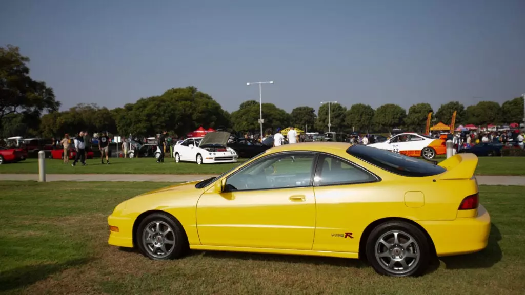 An Acura Integra Type R Is Just Right in Yellow