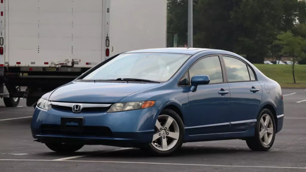 A Honda Civic’s Broken Heater Core Ended My Five-Year Flipping Profit Streak