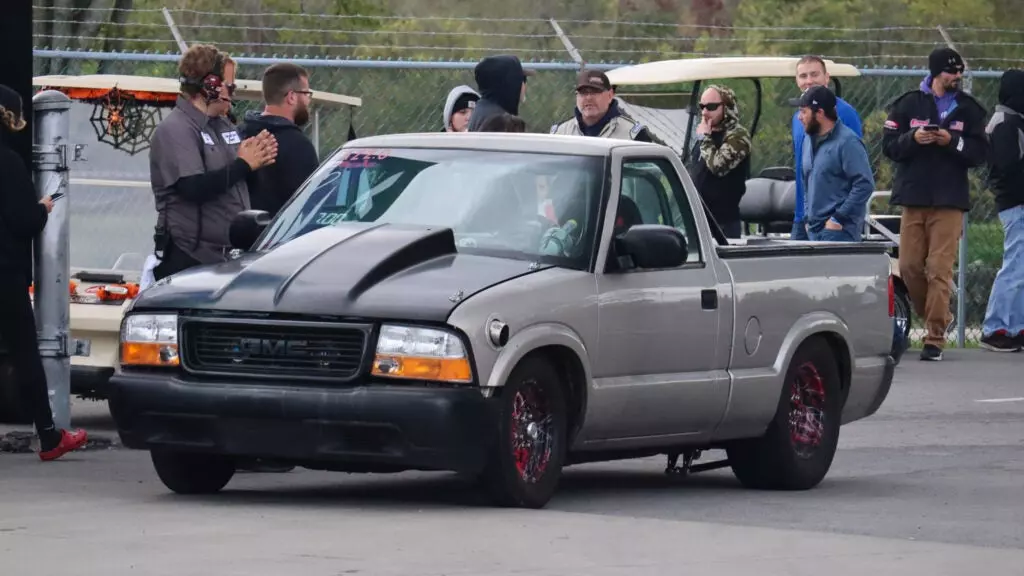 GMC Sonoma Drag