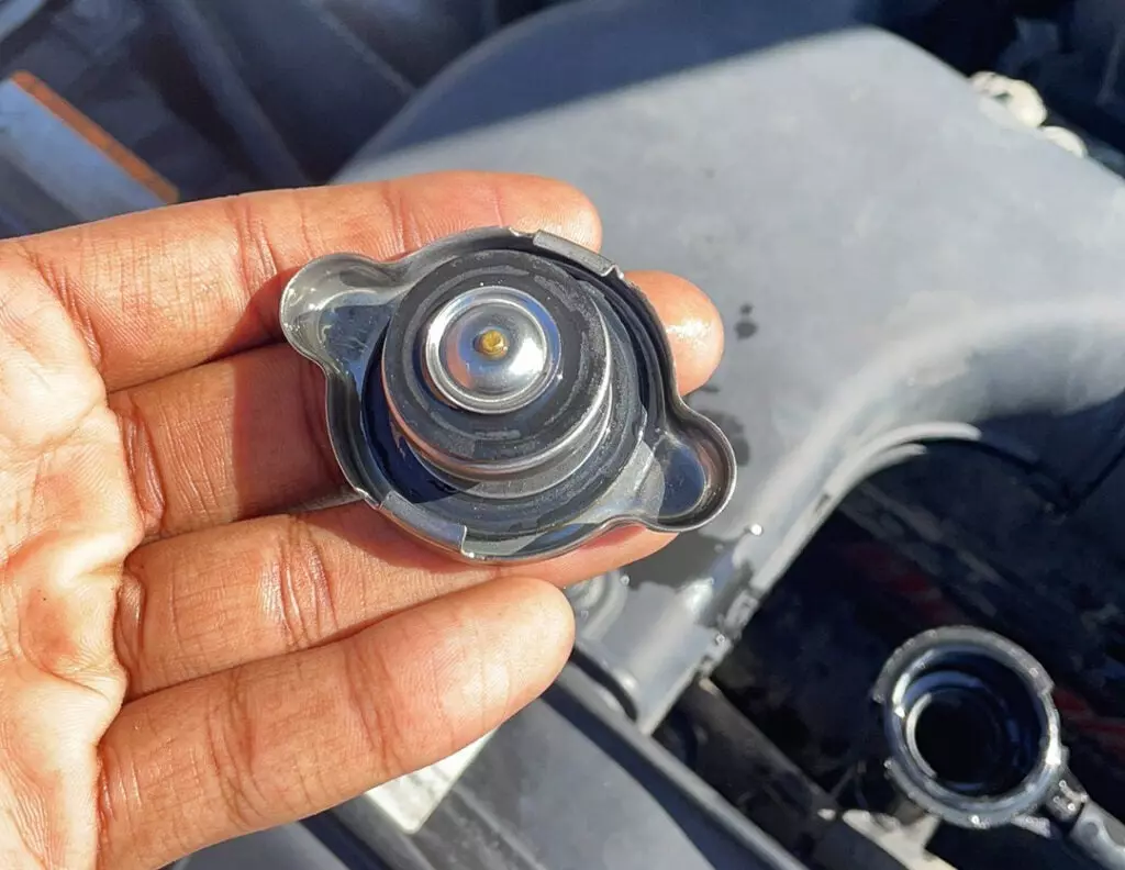 radiator cap on Hyundai Tuscon