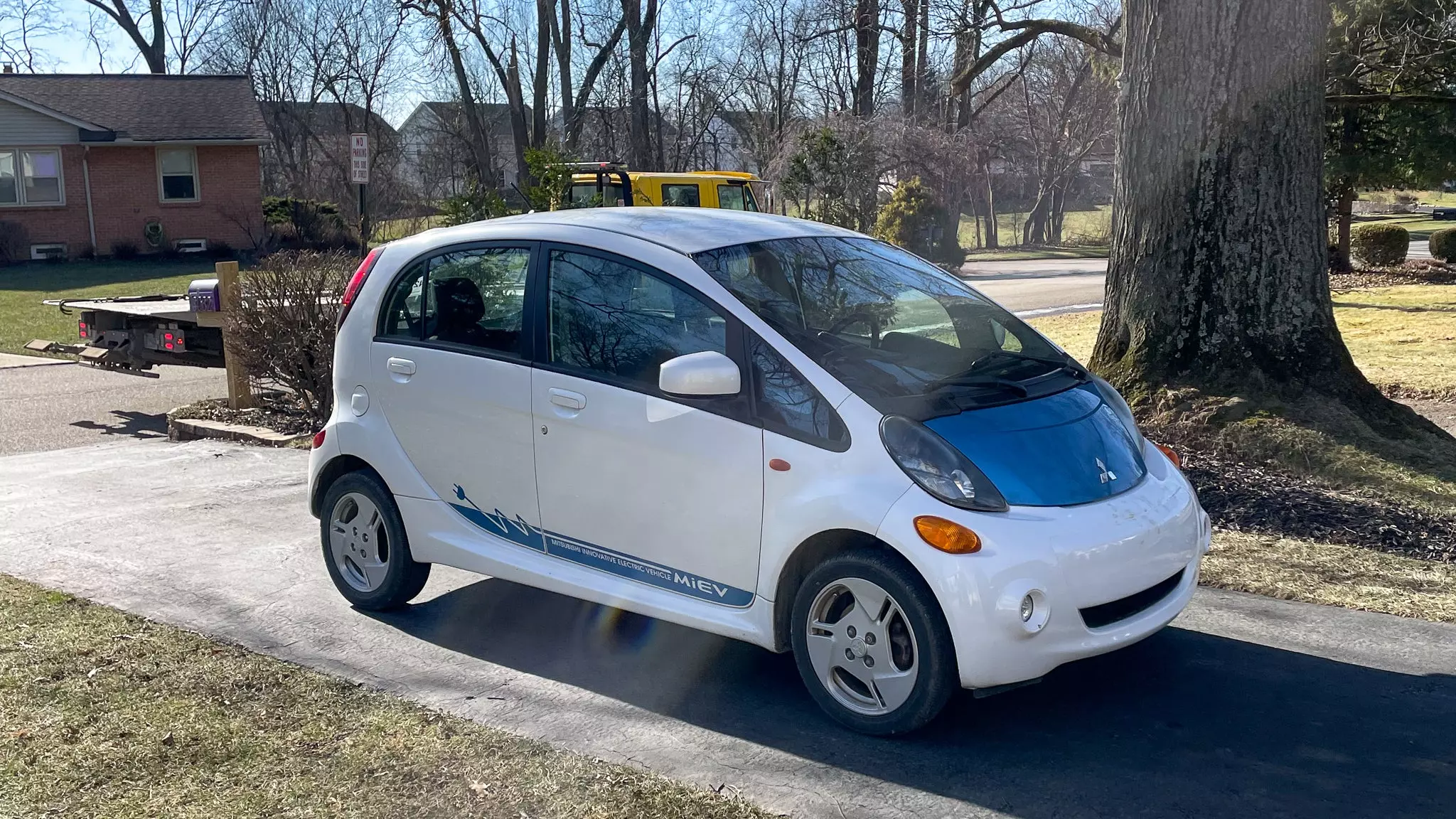 I Got My $3,500 Electric Car Home and Found a Lot To Fix