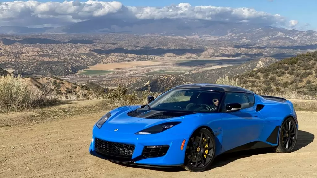 This Blue Lotus Evora GT Helped Spark a New Friendship