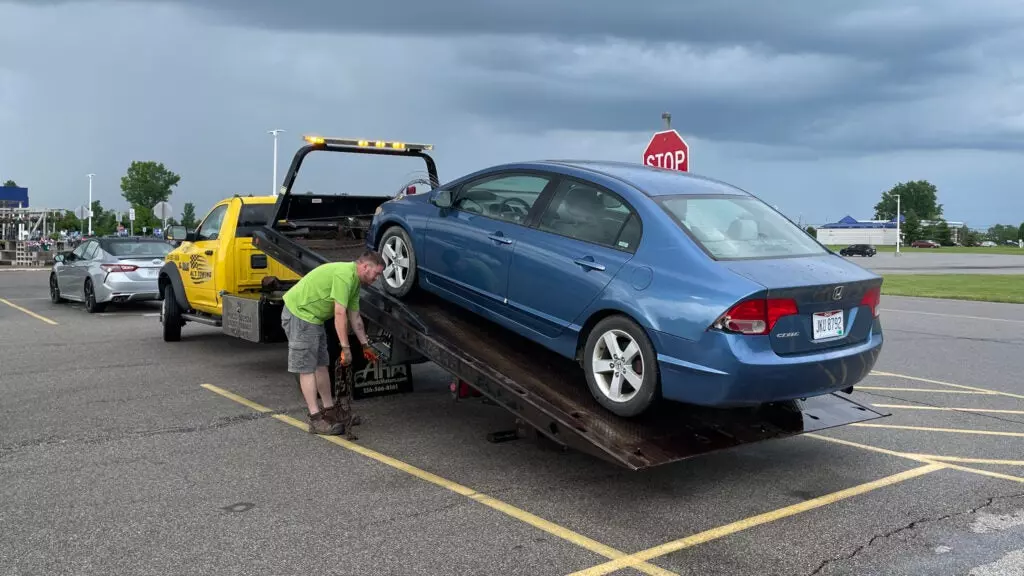 A Hidden Defect Got Me This Dented Honda Civic for $800