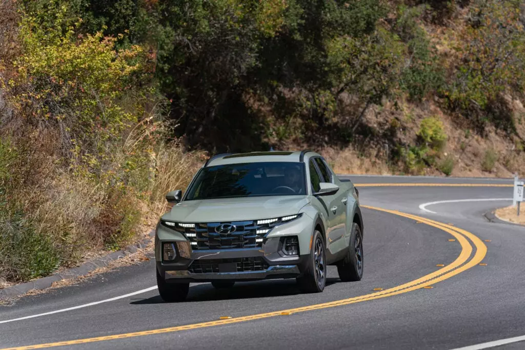 The 2022 Hyundai Santa Cruz Has Finally Been Test-Driven and It Seems Like a Promising Adventure Buddy