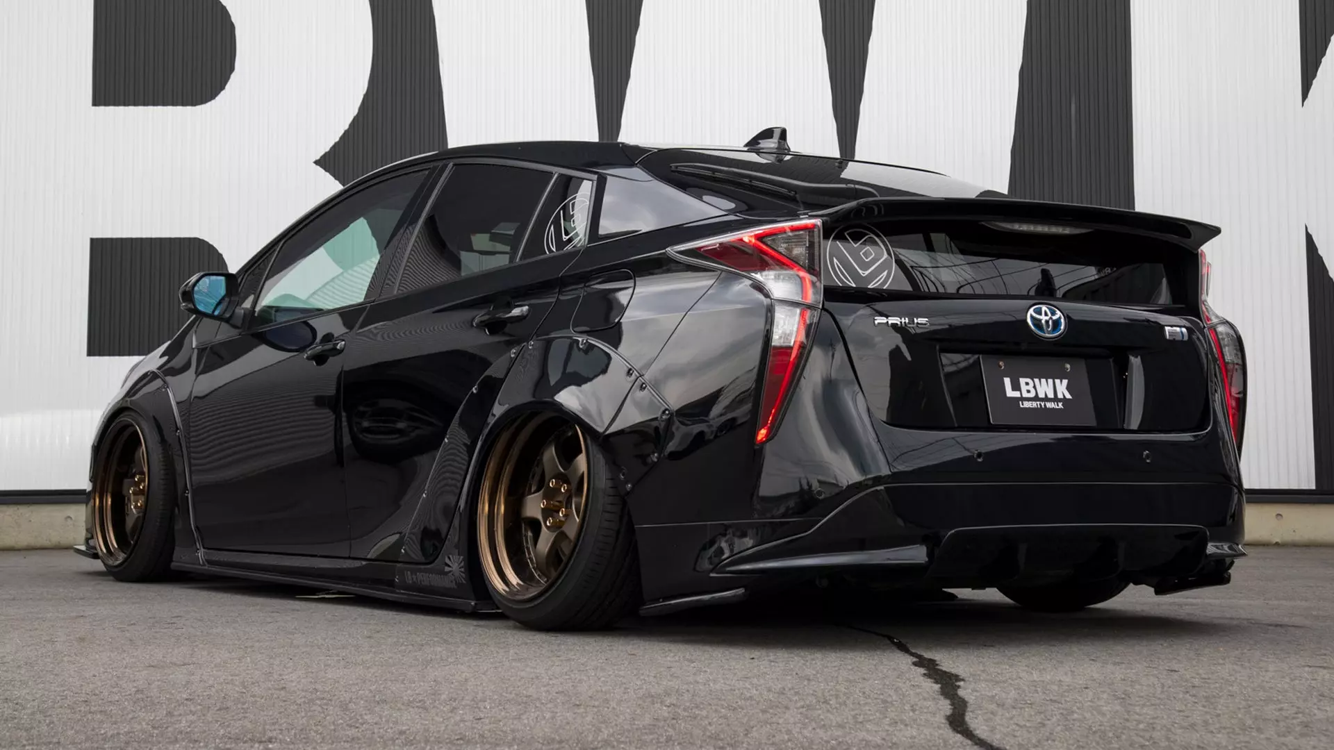 Your Toyota Prius Could Look Pretty Cool if You’re Willing To Spend $24,000 on a Body Kit | Autance