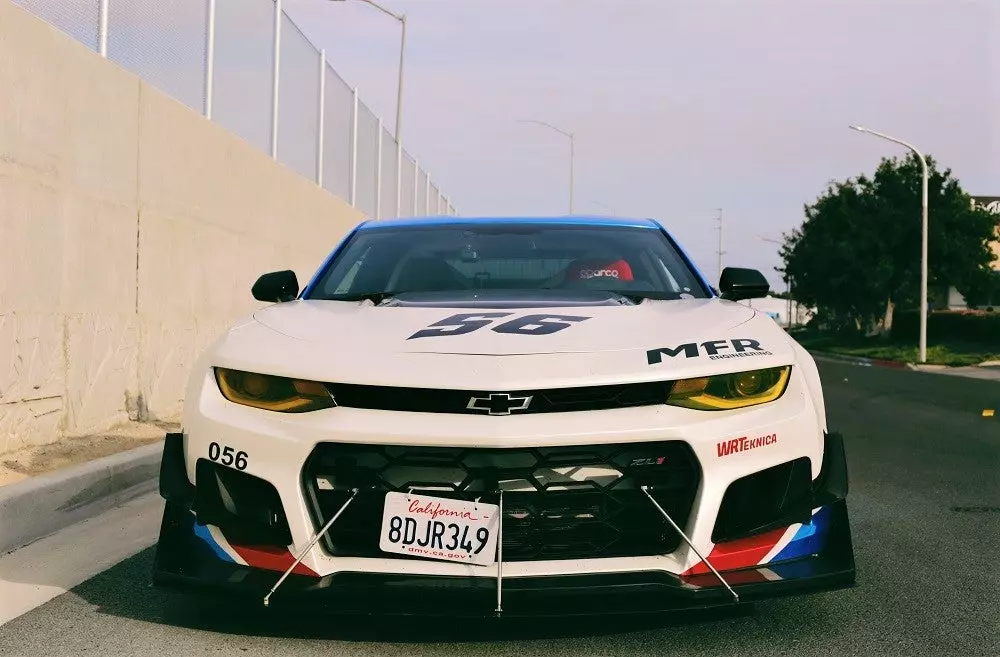 This Camaro ZL1 1LE Is Modded Like a GT4 Race Car but Street Legal and Amazing To Drive