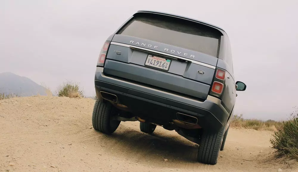 2021 Range Rover P400 HSE: Amazing Off-Road Ability Even With 5,000 Pounds of Luxury and All-Season Tires