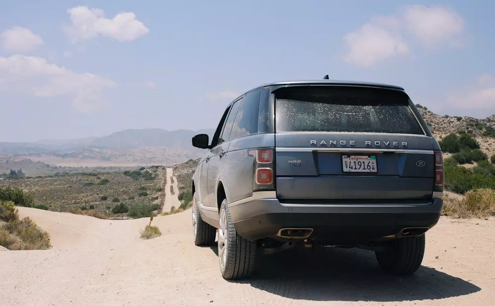 2021 Range Rover P400 HSE: Amazing Off-Road Ability Even With 5,000 Pounds of Luxury and All-Season Tires