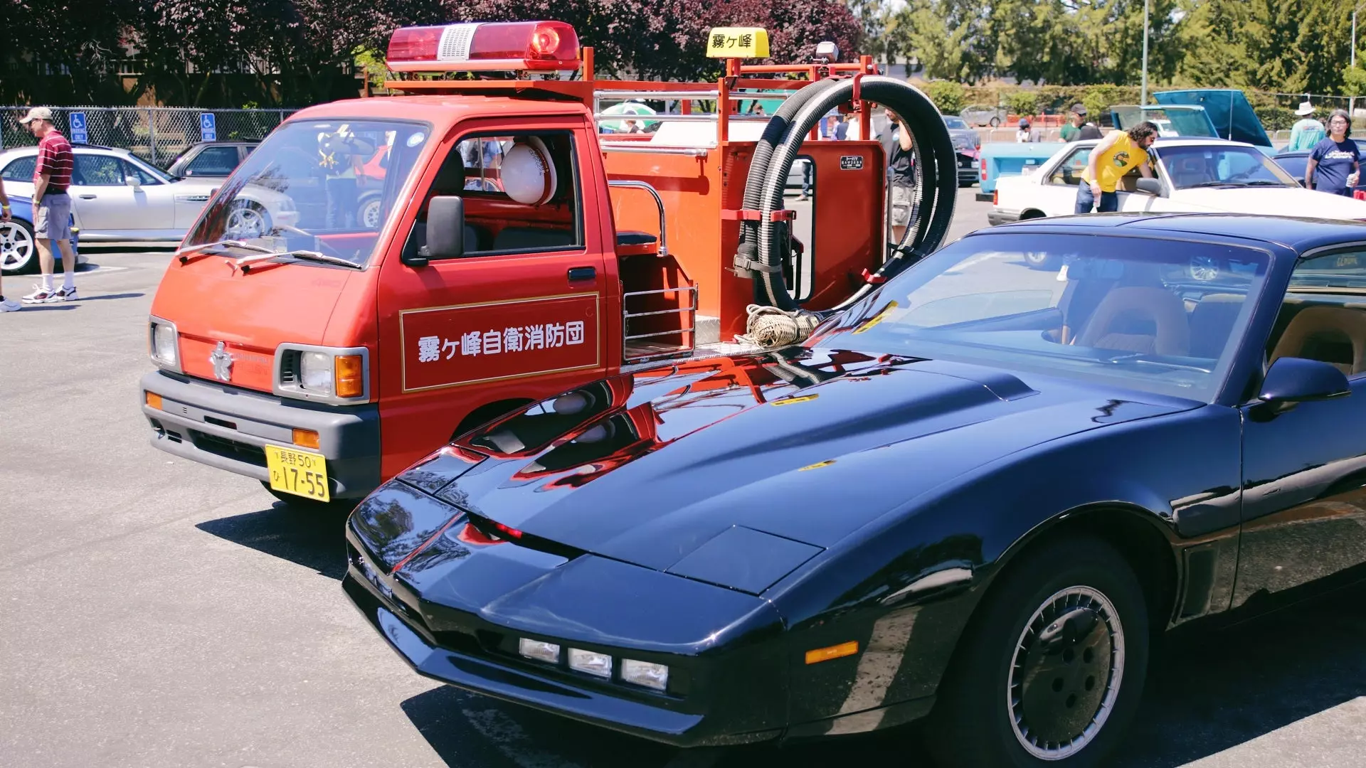 Who Knew KITT and a Japanese Fire Truck Could Be Fast Friends?