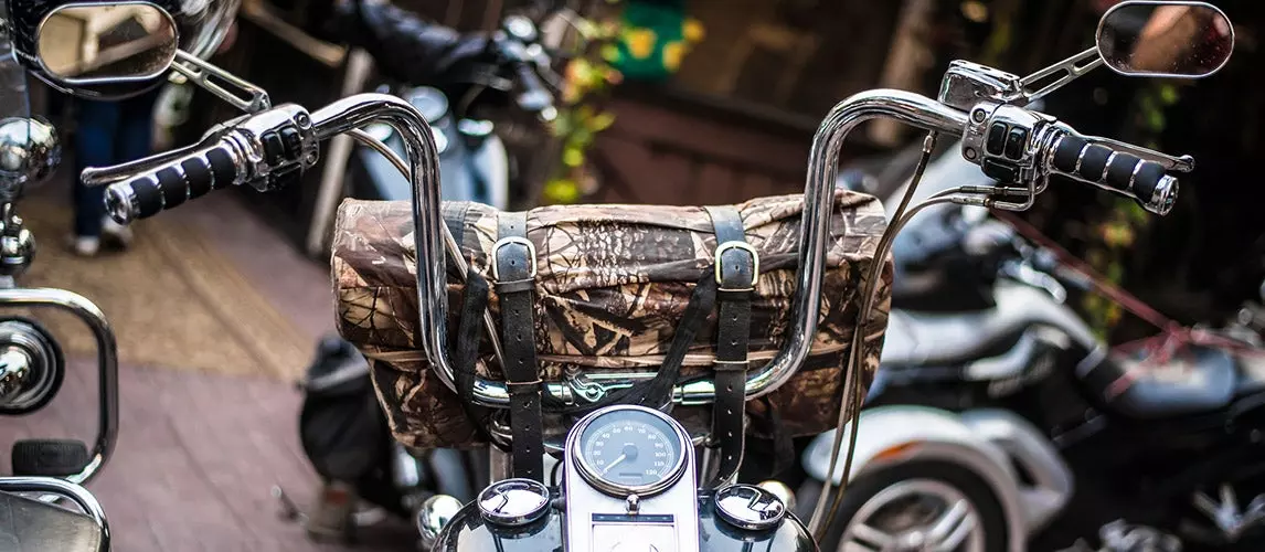 The Best Motorcycle Handlebar Bags (Review) in 2023 | Autance
