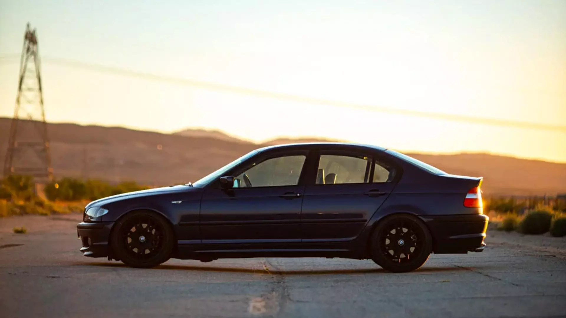 Here’s a Mystic Blue BMW Sunset for Your Sunday | Autance