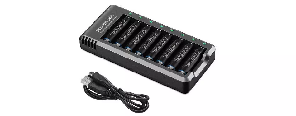 POWEROWL 8 Bay AA Battery Charger