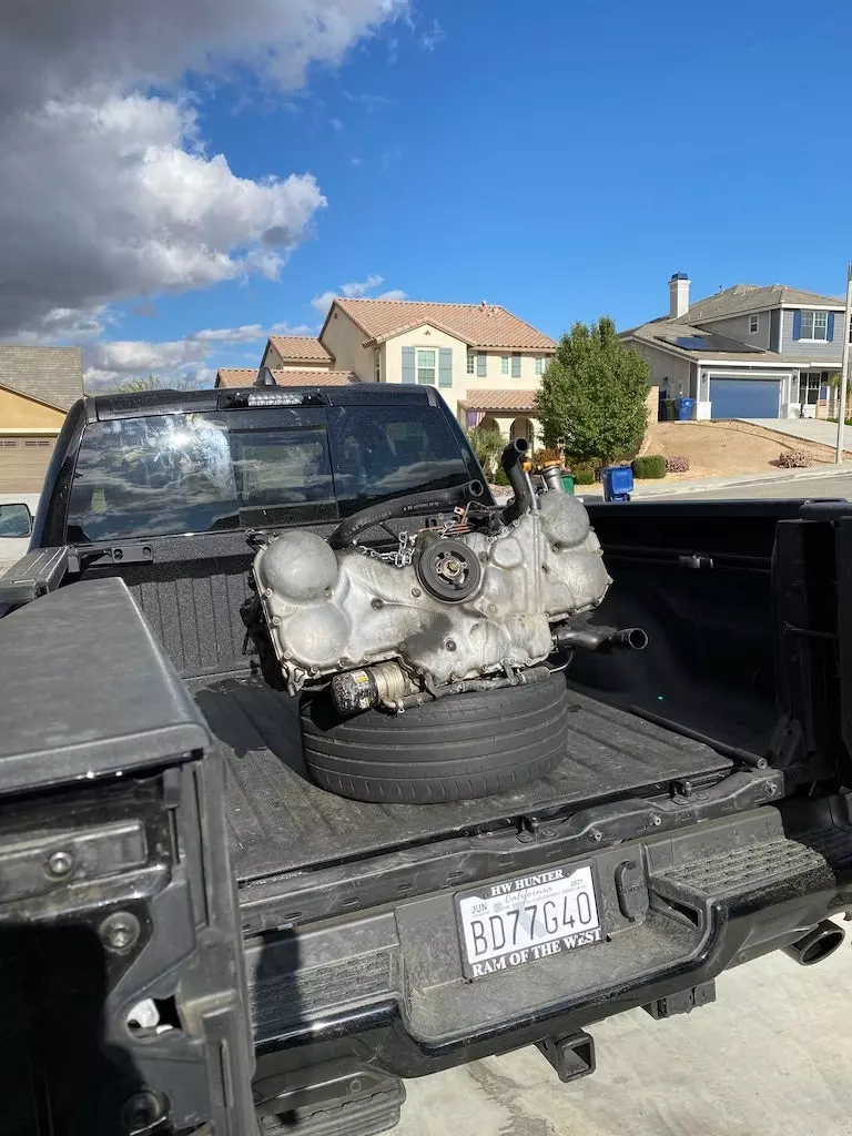 Removing My Subaru Outback’s Flat-Six Engine Was Actually Easy and Fun