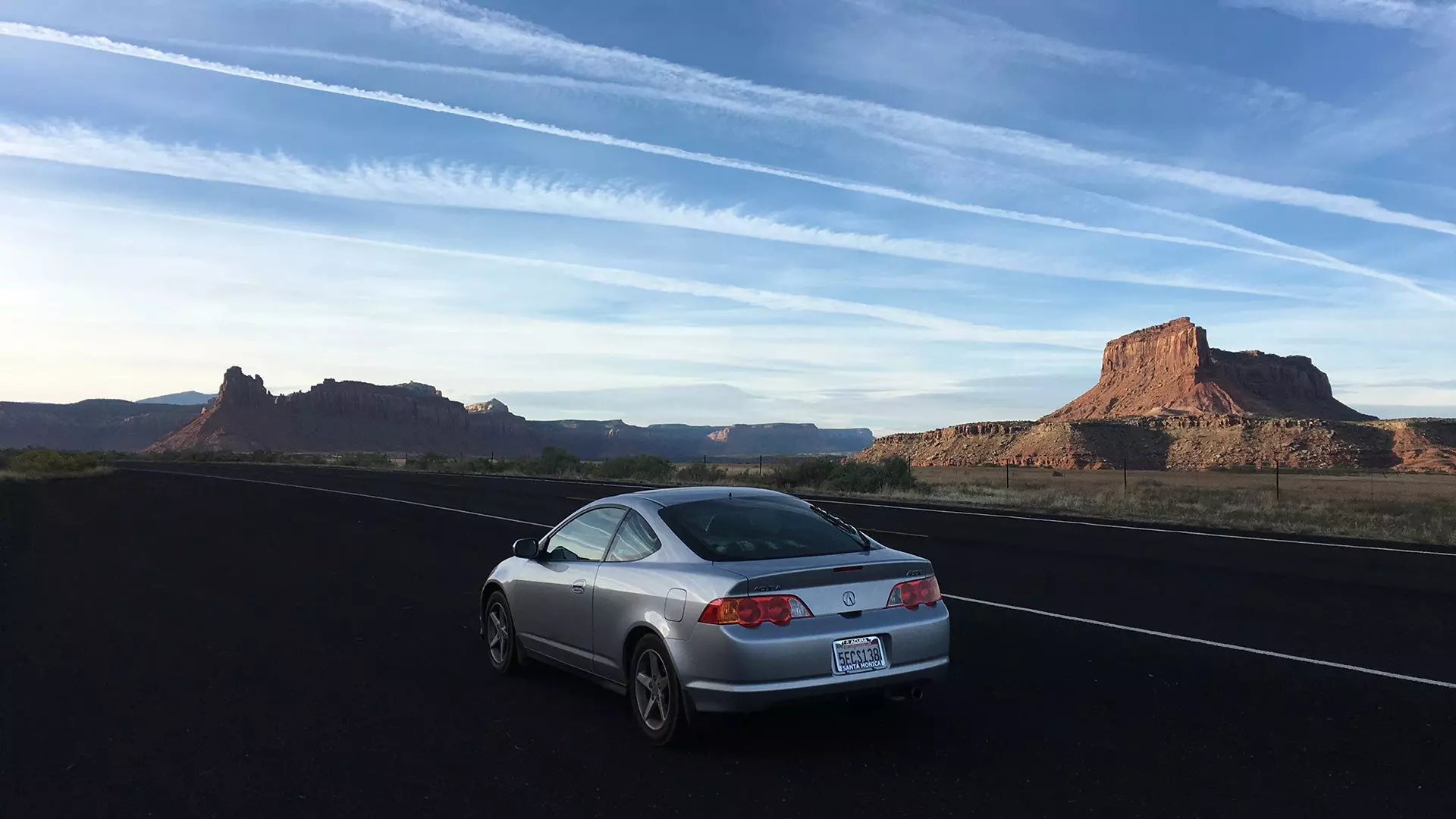 A Desert Drive Can Clear The Mind and Settle The Heart | Autance