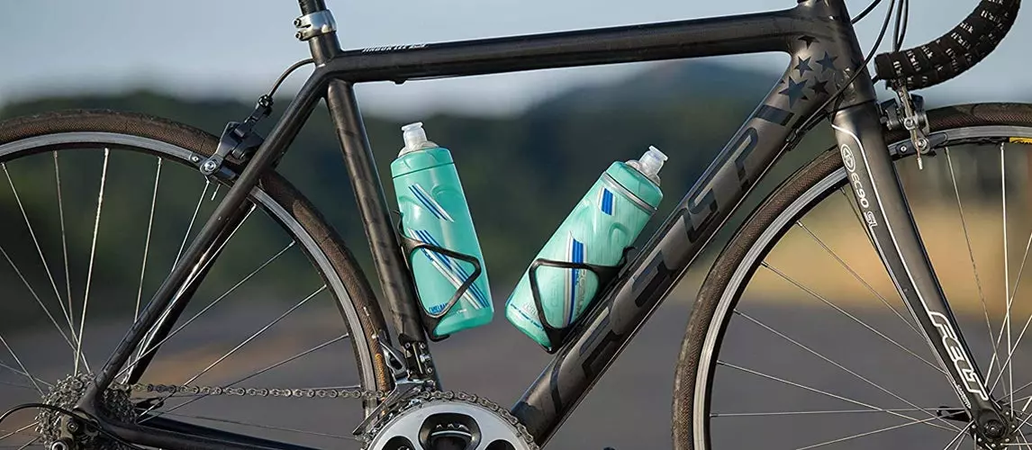 The Best Water Bottles for Cycling (Review) in 2022