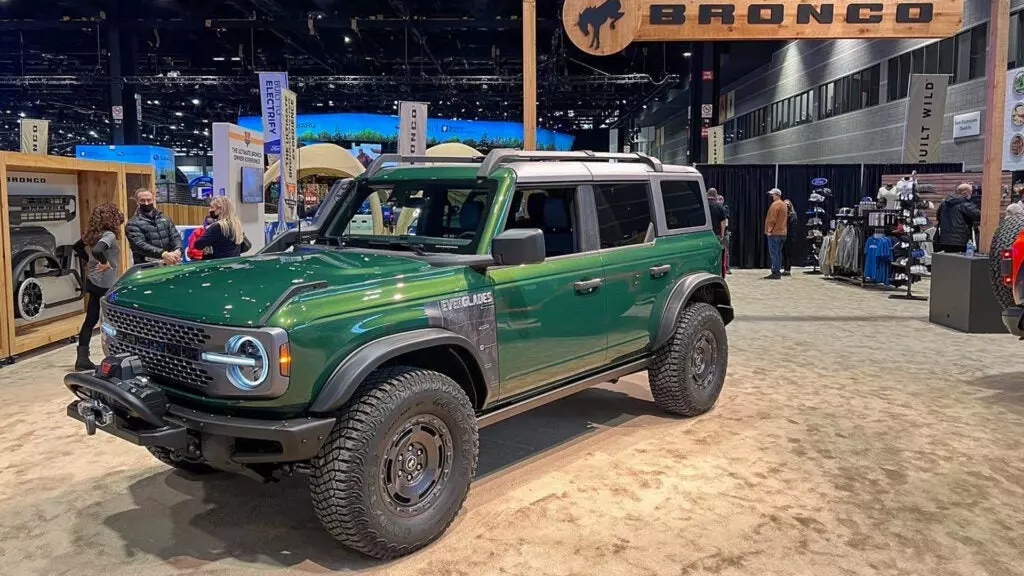 2022 Chicago Auto Show: The EVs Are Compelling, but the Retro Trucks Are Cooler