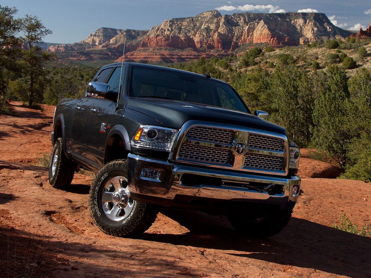 heavycarsbkbridge_dodgeram2500powerwagonlaramie4x4_art.jpg