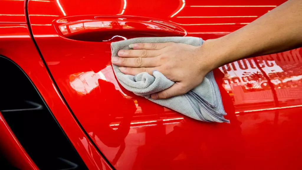How To Clay Bar Your Car the Right Way