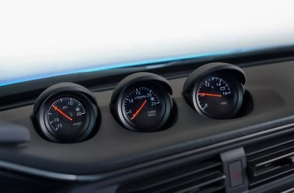 Here’s What The 2023 Nissan Z’s Turbo Speed Gauge Actually Tells You