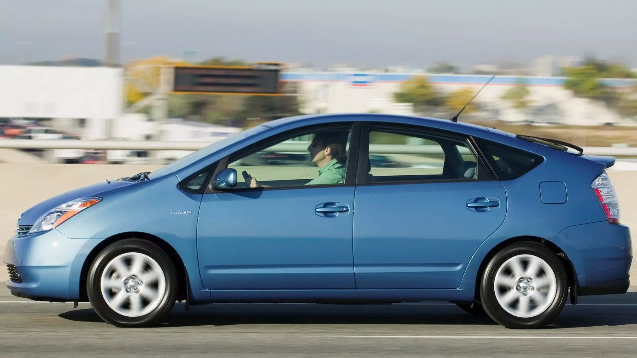 Toyota Prius Drivers Should Be Extra Wary of Catalytic Converter Theft