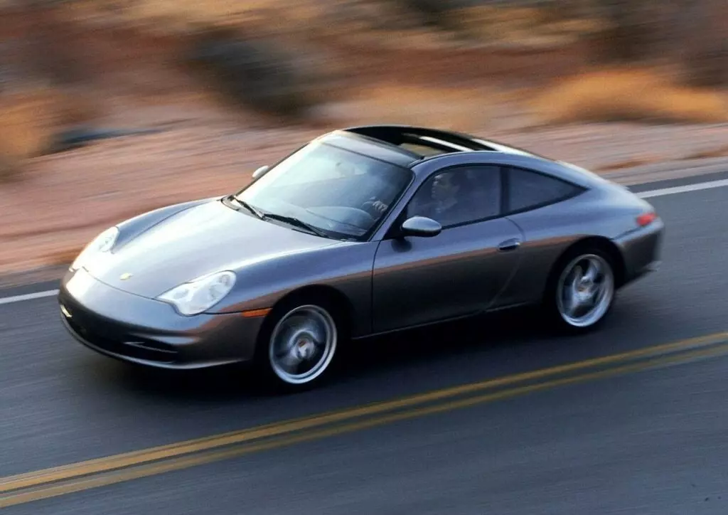 Porsche 911 996: The Car Autance (1999-2005)